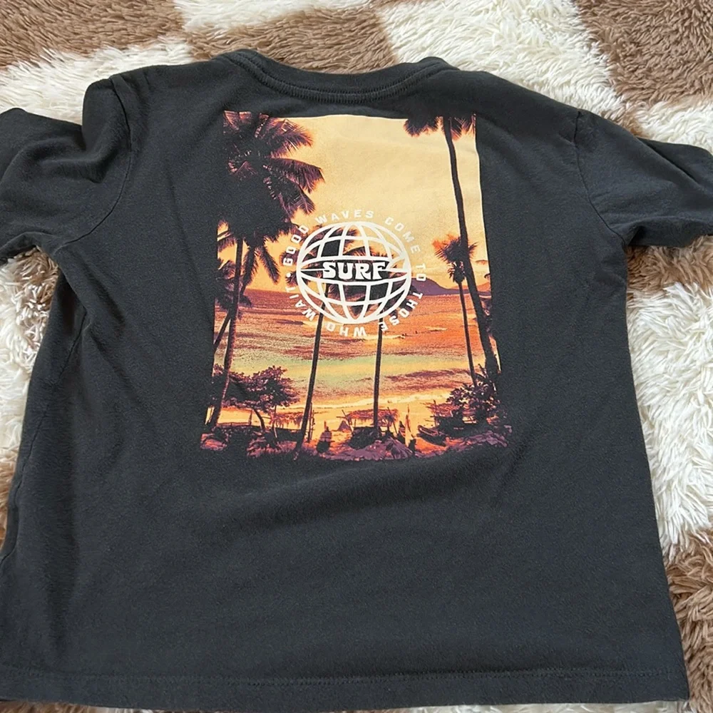 Boys Old Navy T shirt